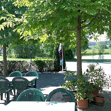 Penzion Rezatgrund 2*