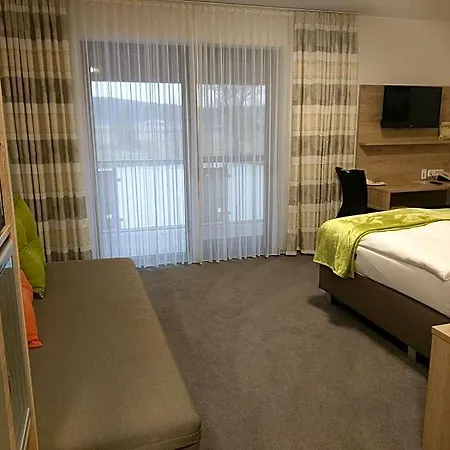 Penzion Rezatgrund 2*